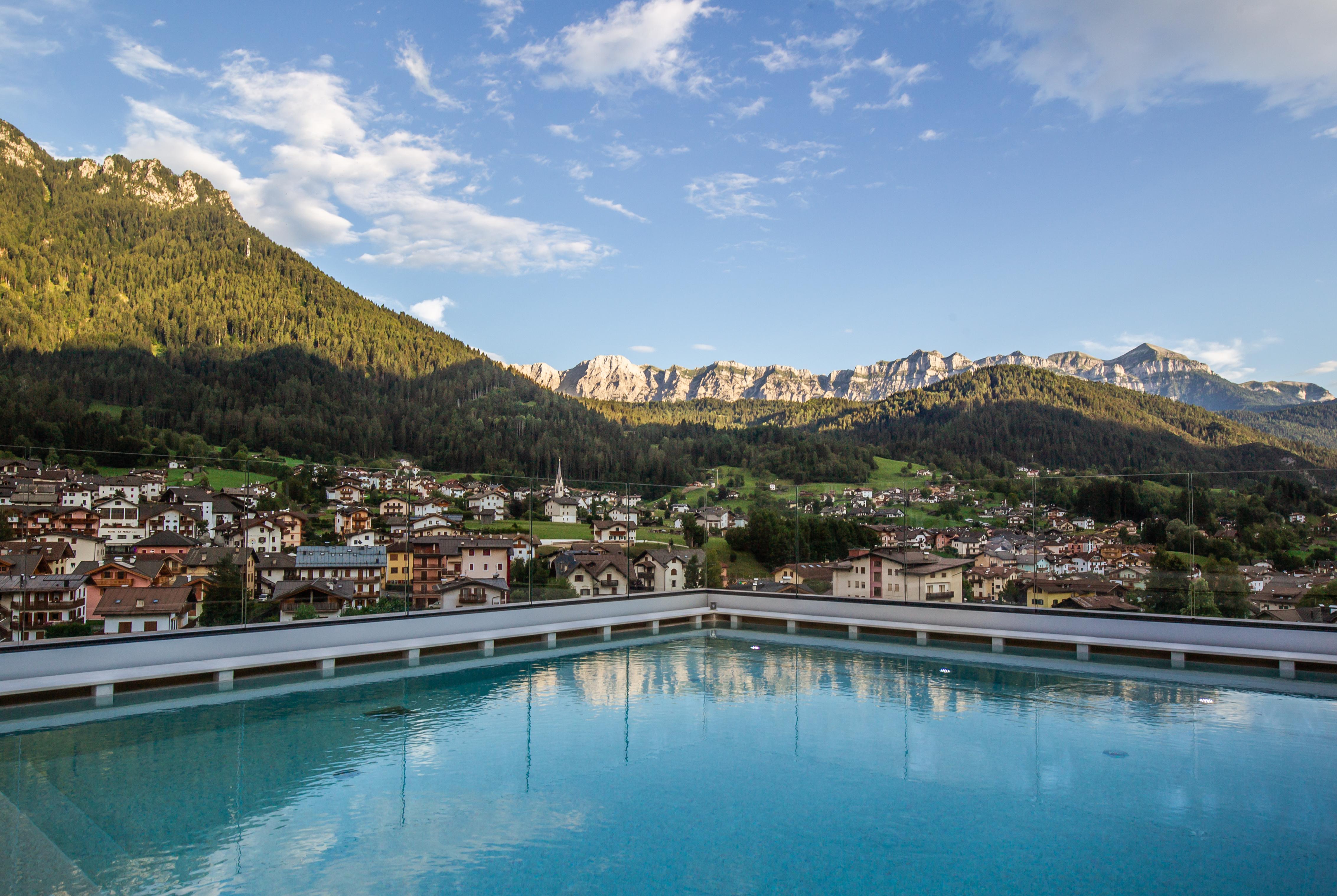 Brunet - The Dolomites Resort Fiera Di Primiero Exterior photo
